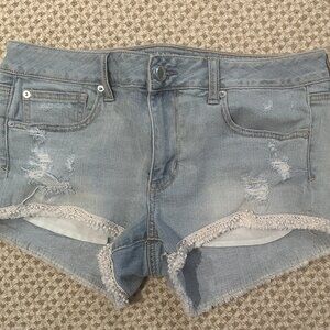 American Eagle AEO Stretch Light Wash Denim Crochet Edge Cut Off Shorts Sz 12